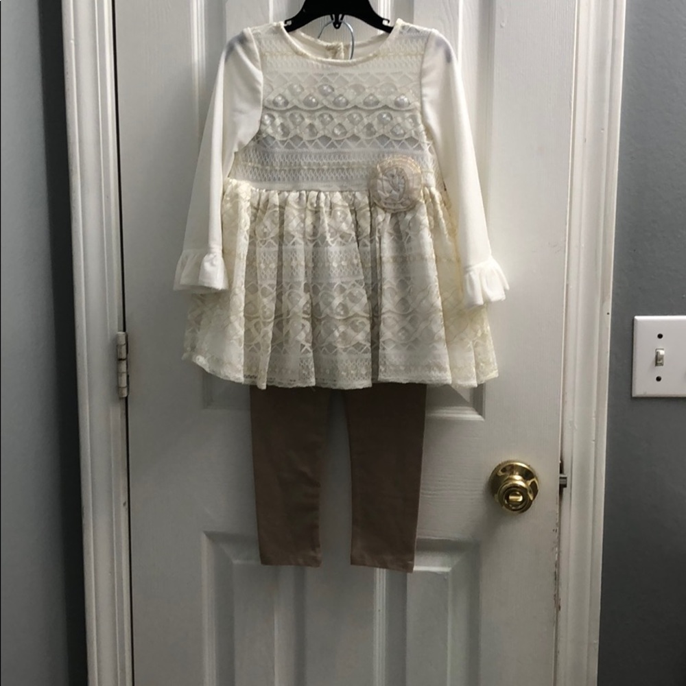 NWT cream shirt and brown leggings set